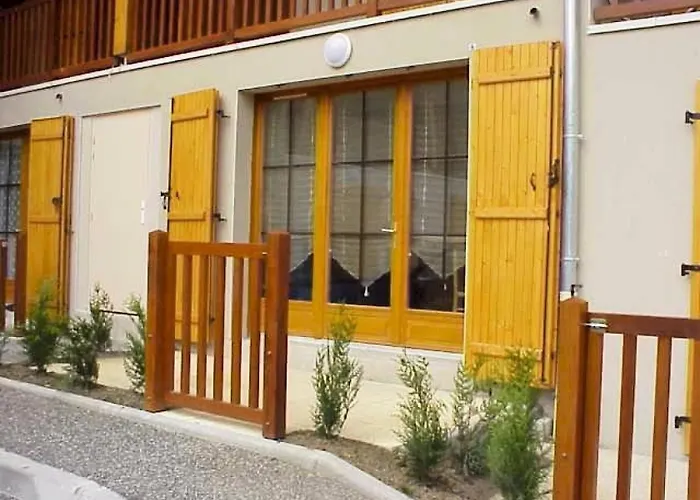 Eugenie - 4 Personnes Au Village De Mae-3464 アパート